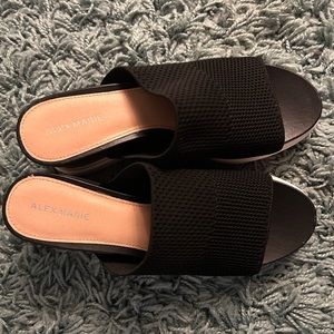 alex marie heeled open-toed sandals 9M